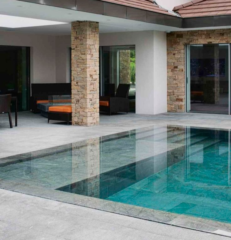 Piscine miroir